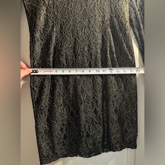 Gianna Bini black dress with a gold lace pattern- M - Picture 15 of 15